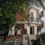 Hotel Angelina 2*