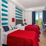 Angelina Hotel